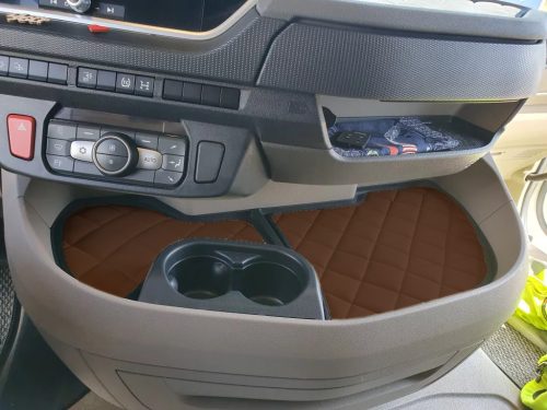 Műszerfal borítás Daf XG barna