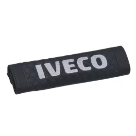 Iveco biztonsági öv párna fekete steppelt