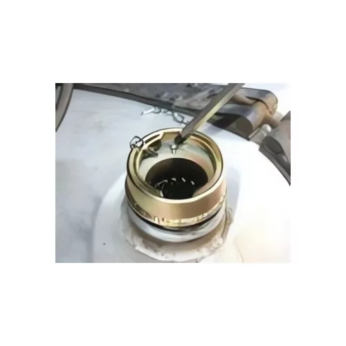 Üzemanyag lopásgátló tankba 60mm menetes/körmös