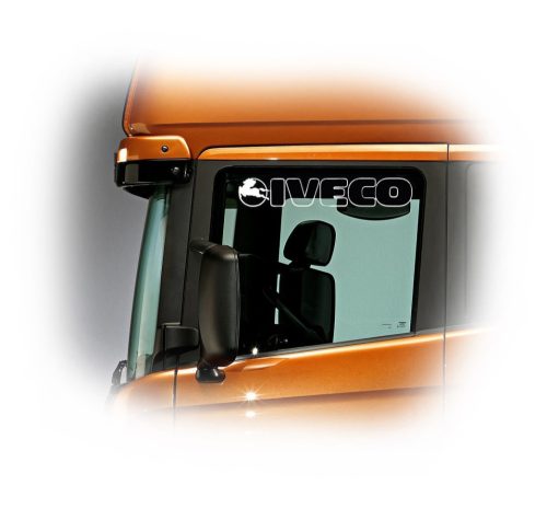 Logó+felirat légterelőre IVECO fehér (pár)