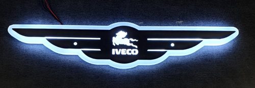 IVECO inox szárnyas dísz HÁTTÉRVILÁGÍTÁSSAL