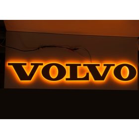 Volvo inox felirat HÁTTÉRVILÁGÍTÁSSAL Sárga