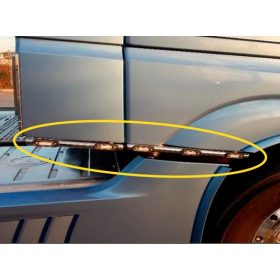 Mercedes MP4 / MP5 inox spoiler konzol