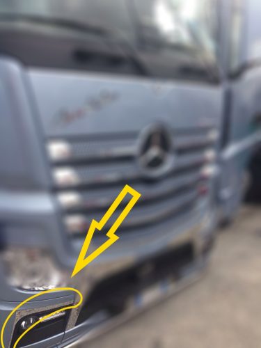 Mercedes Actros MP4 / MP5 inox ködlámpa keret párban