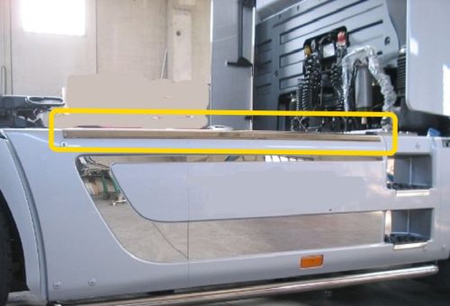 Mercedes Actros inox oldalspoiler díszcsík szett