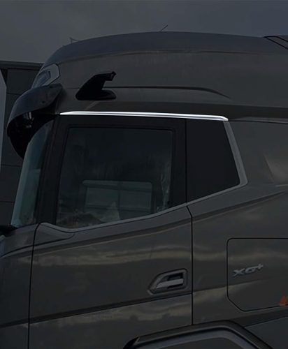 DAF XG inox díszléc párban ablakkeret tetejére