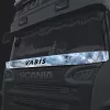 Scania R inox dísz a szélvédő aljára Vabis