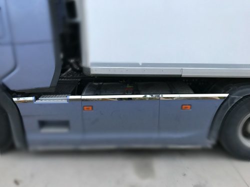 Scania S / R széria inox oldalspoiler díszcsík szett