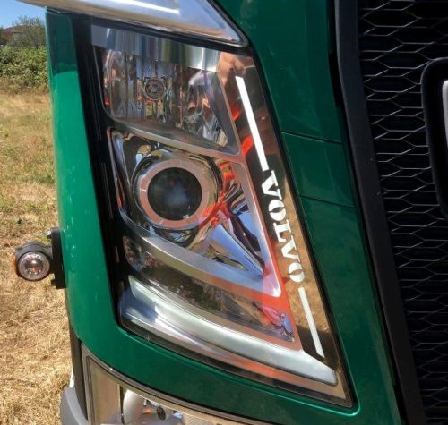 Volvo Euro6 inox fényszóró  díszcsík párban