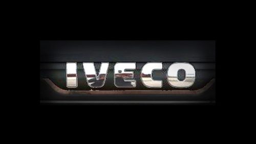 IVECO inox felirat hűtőrácsra