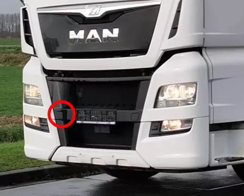 Man TGX Euro6 lökhárító borítás Jobb, Fekete