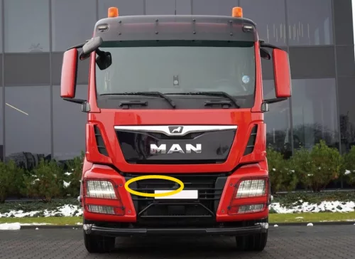 Man TGX / TGS Euro6 fém lökhárító felső lépcső Jobb