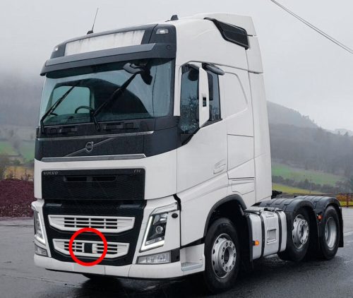 Volvo FH4 takarófedél az alsó hűtőrács betétre