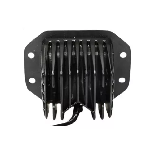 Beépíthető munkalámpa 4 CREE LED-es (122x92mm) szúró fény