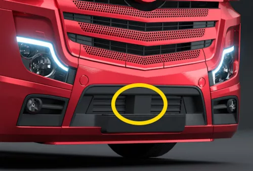 Mercedes MP4 / MP5 lökhárító borítás / radar burkolat