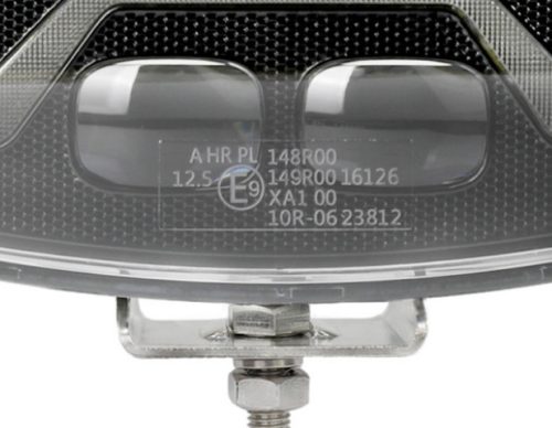 Ovál "DRAGON" LED fényszóró 12/24V fehér LED nappali fénnyel és sárga villogó funkcióval