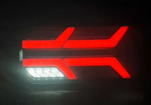 Full LED hátsó lámpa Neon hatású, Dinamikus irányjelzővel 12/24V Jobb