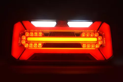 Full LED hátsó lámpa 6 funkciós 12/24V Neon Jobb