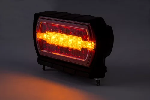 Cleo LED hátsó lámpa Alul csavaros 12/24V
