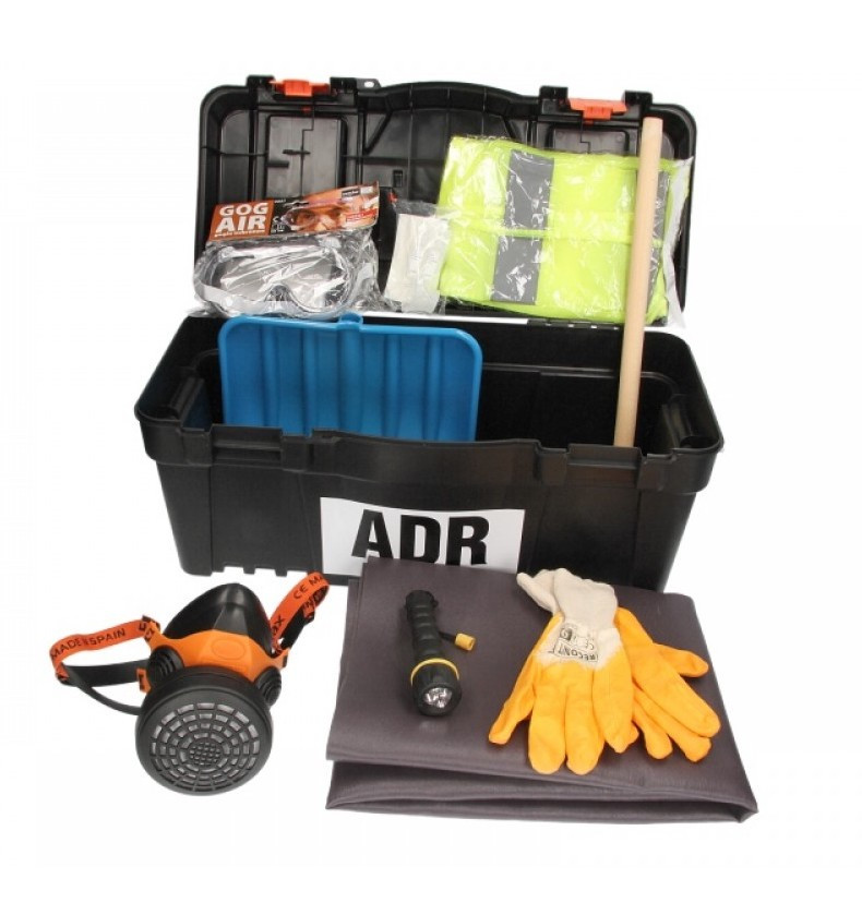 Image of ADR alapcsomag kofferben