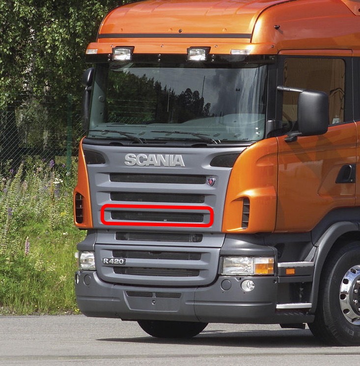Image of Scania R / P / G 2005-2010 felső hűtőrács alsó betét